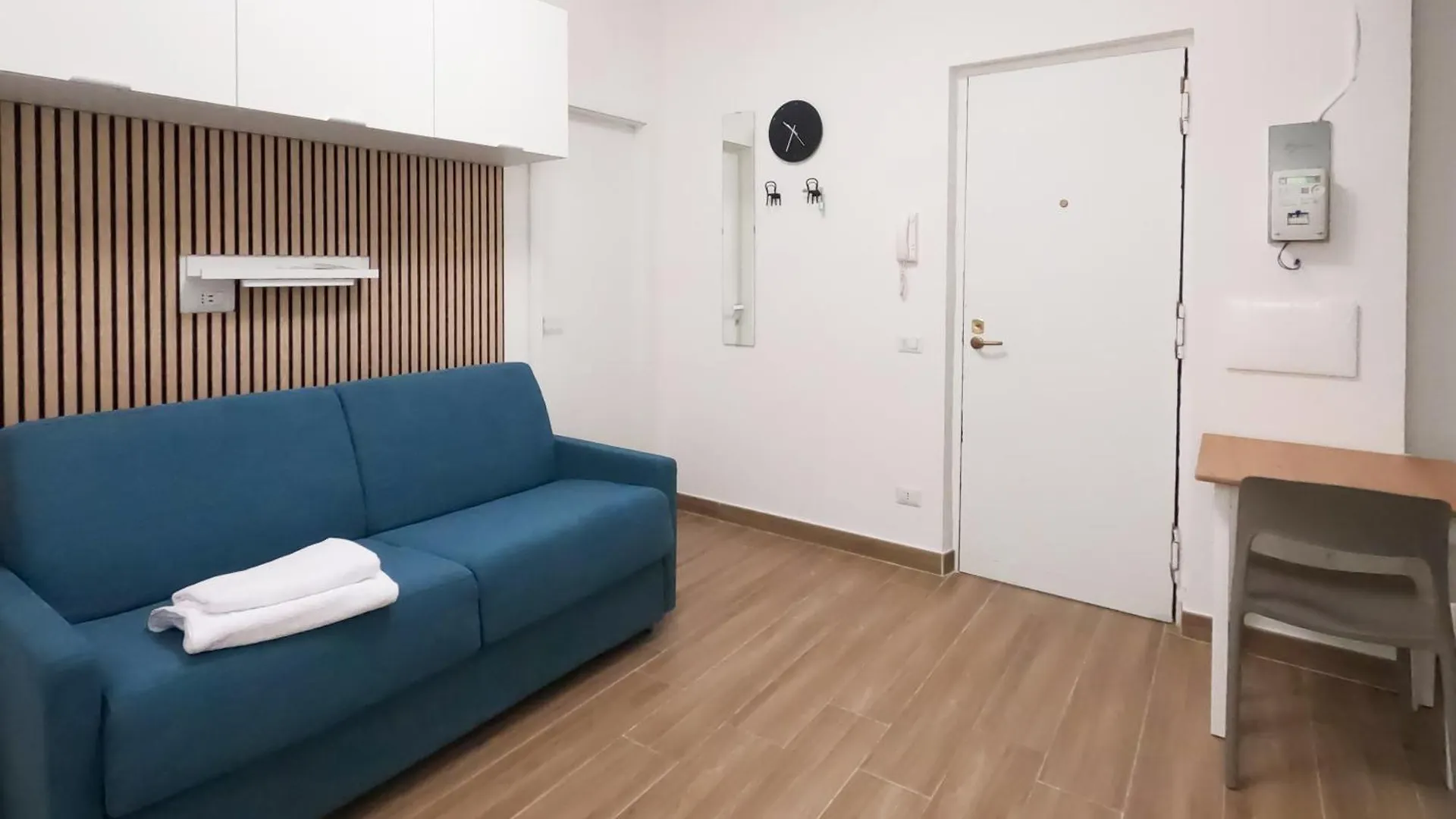 Annaida Home Naples Apartment
