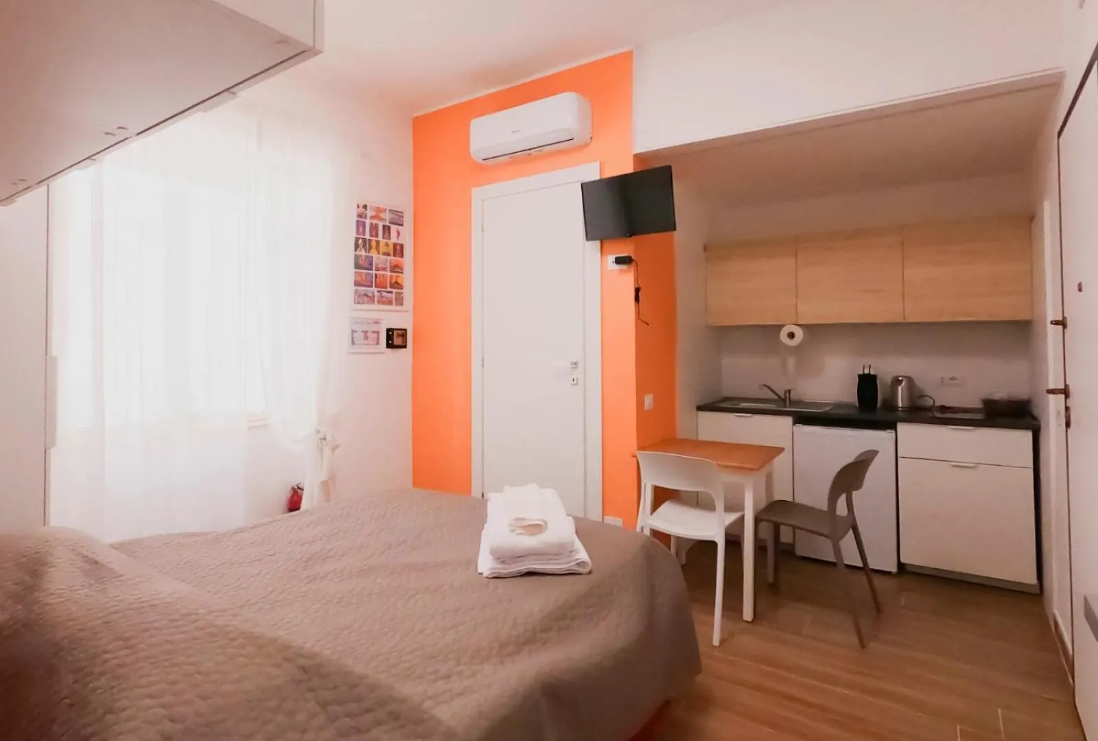 Annaida Home Naples Apartment